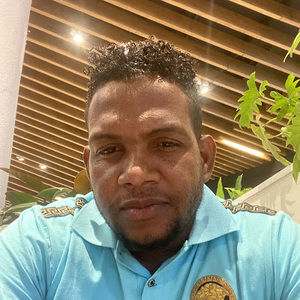 Meet your Posher, Luis